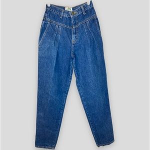 Vintage blue jeans short